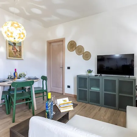Gavina A By Interhome